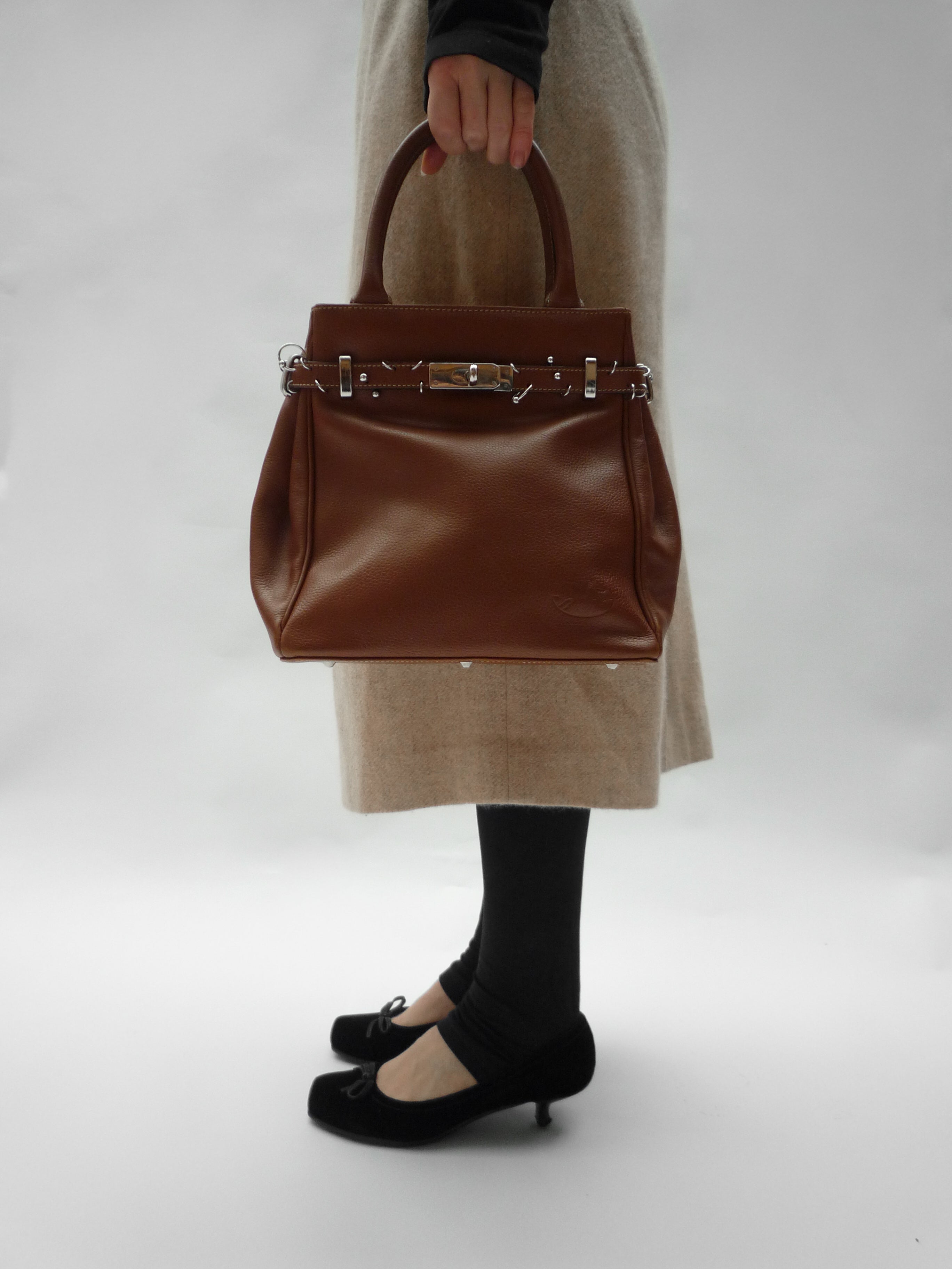 Pierced Handle Bag in Cognac