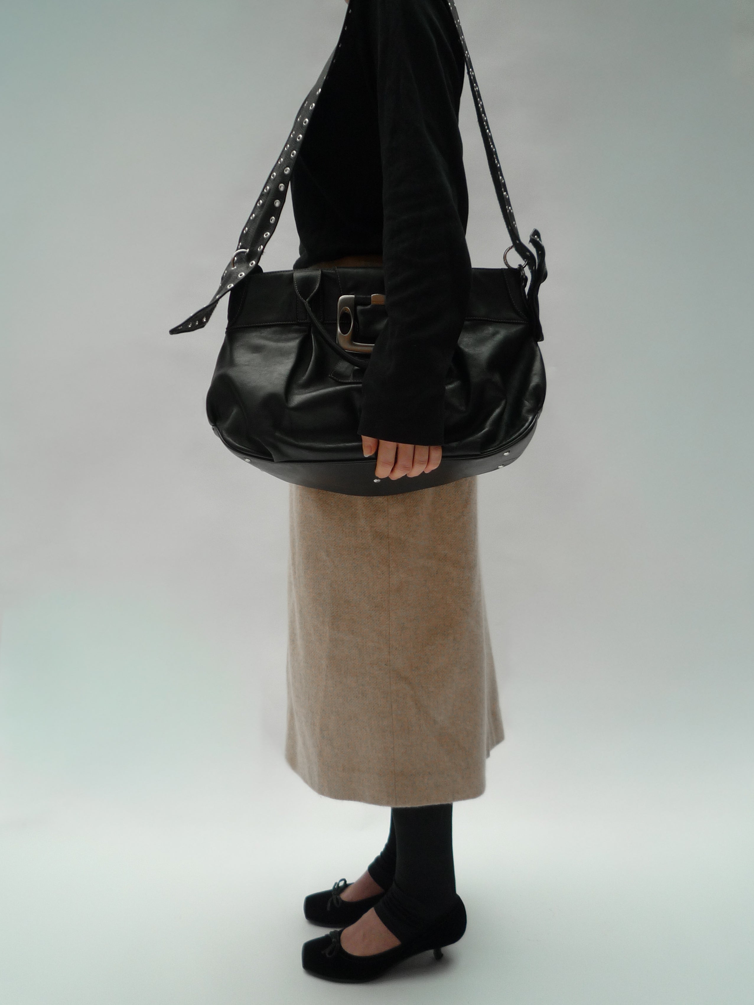 Strap Bag in Black