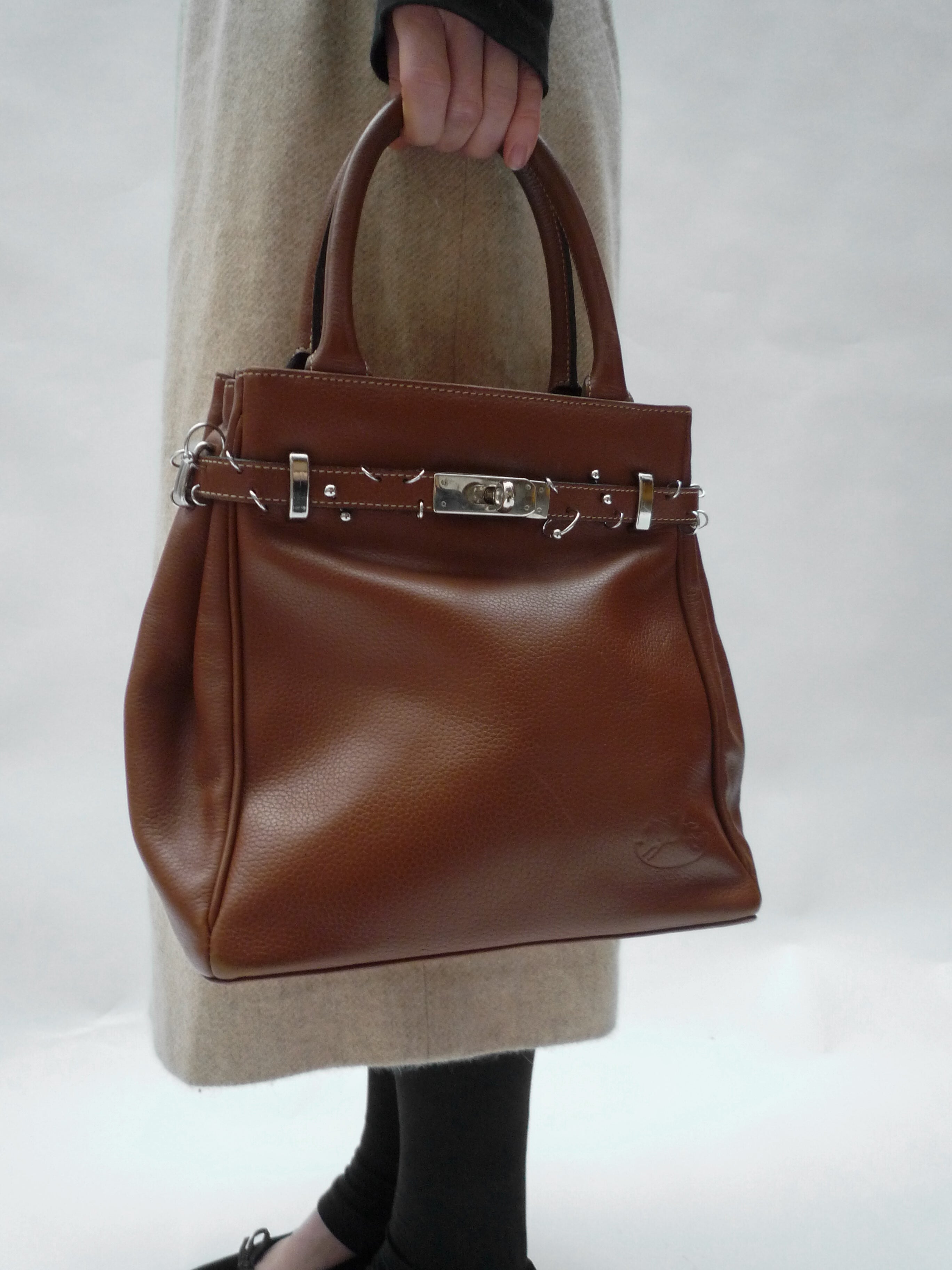 Pierced Handle Bag in Cognac