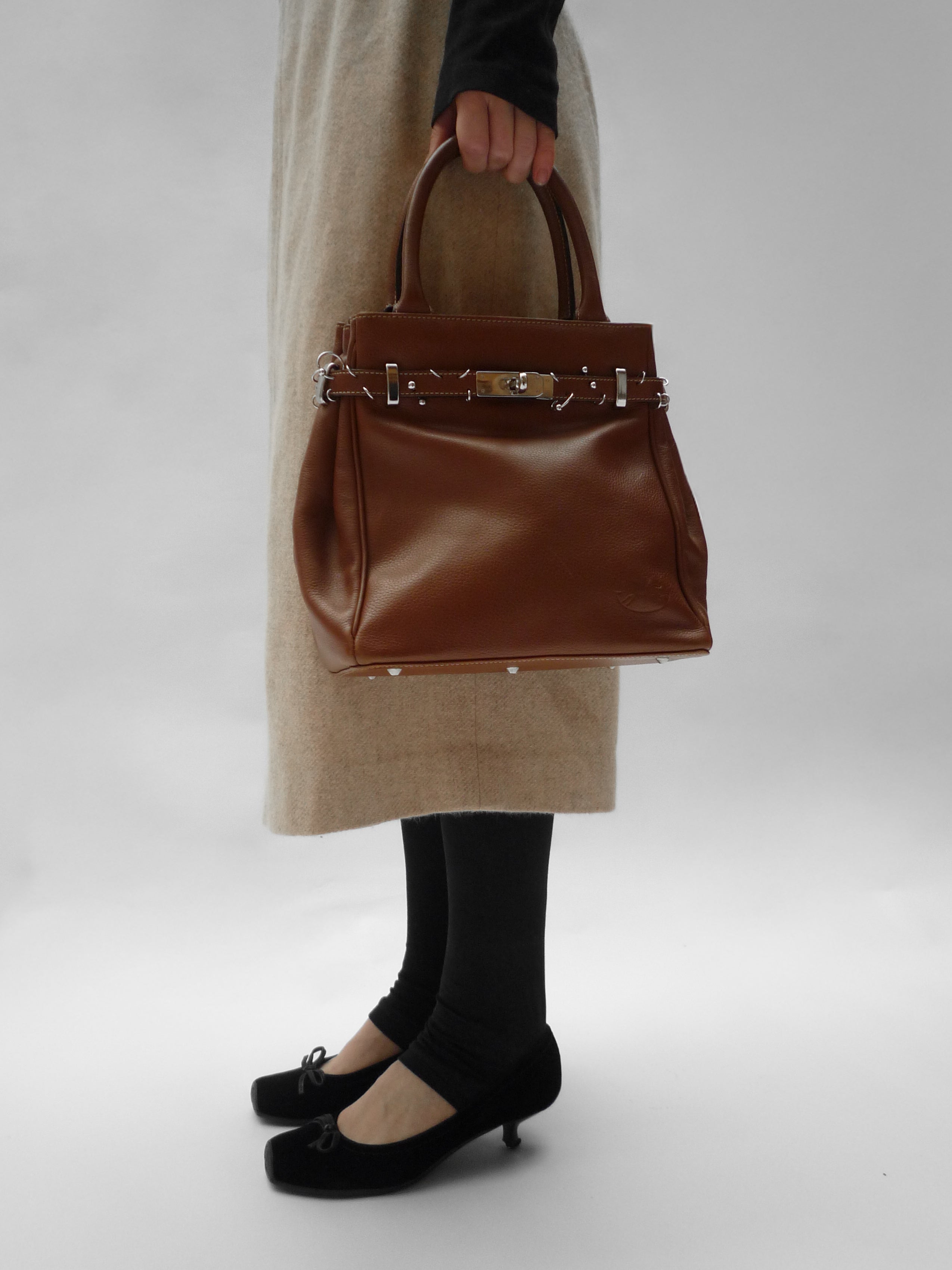 Pierced Handle Bag in Cognac