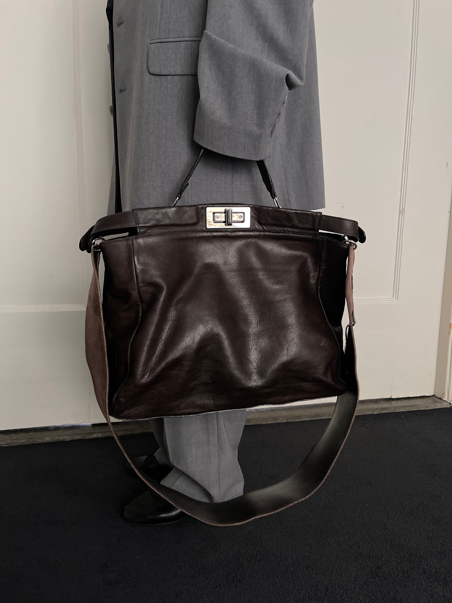 Crossbody Workbag in Brown